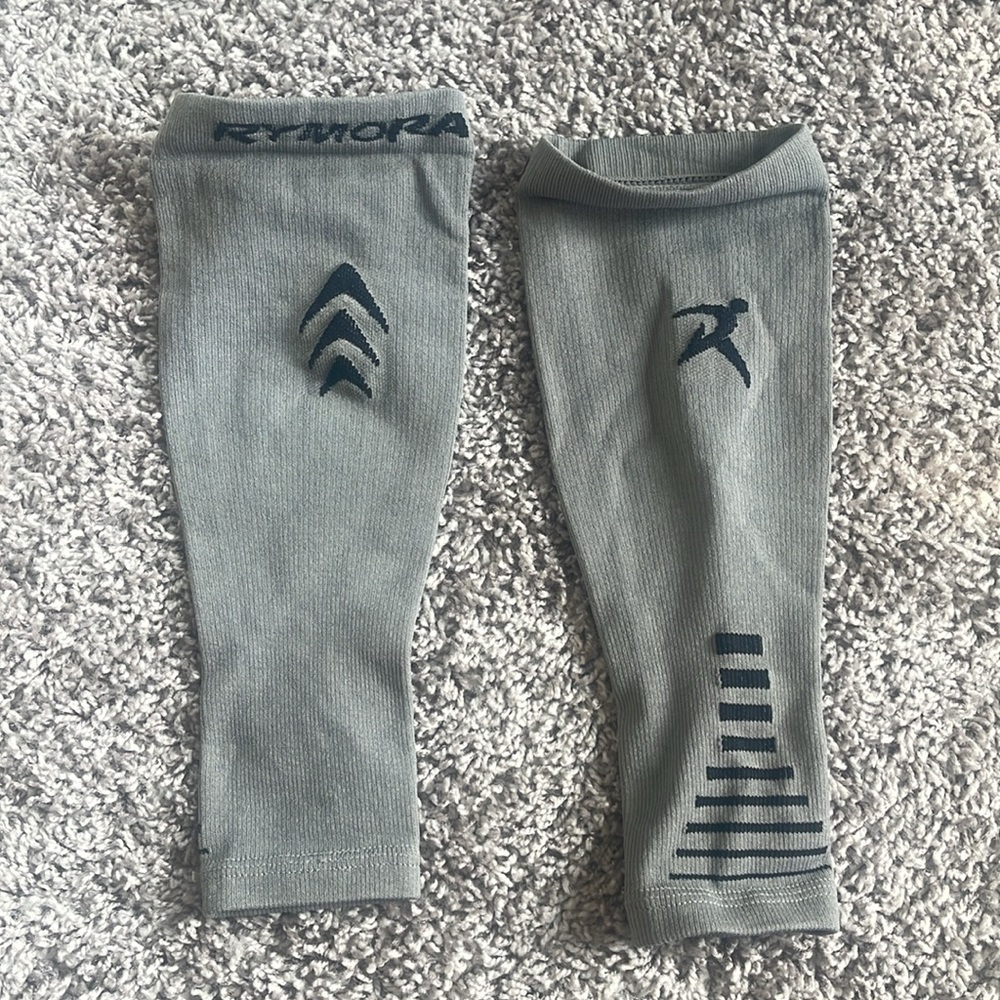 Rymora Leg Compression Sleeves, Calf Compression Sleeves - Picture 2 of 4